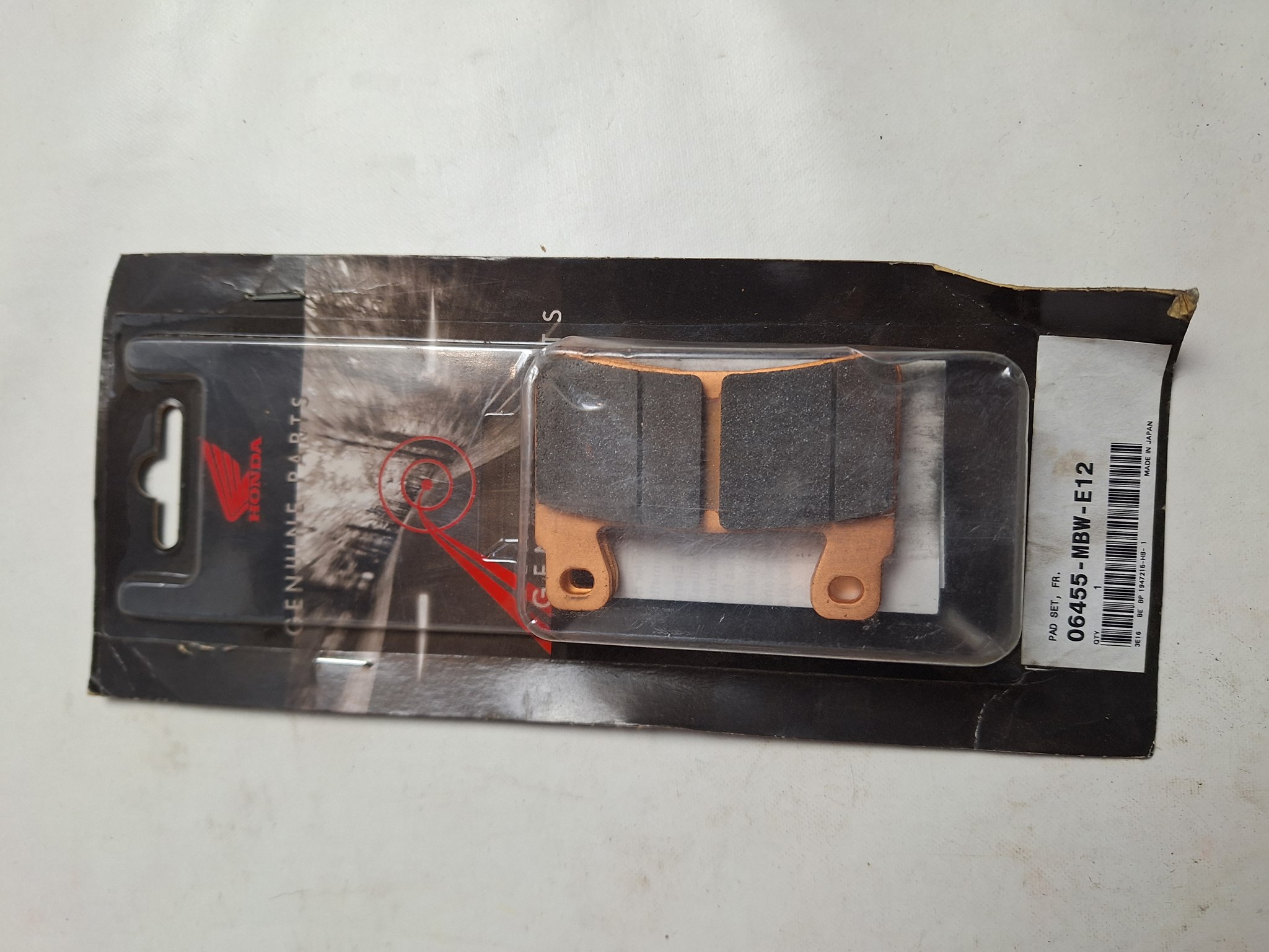 Bild von PAD SET,FR (NAS)  06455-MBW-E12  CBR600FX